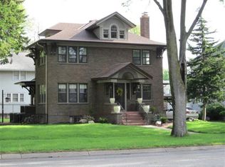 706 E Military Ave, Fremont, NE 68025