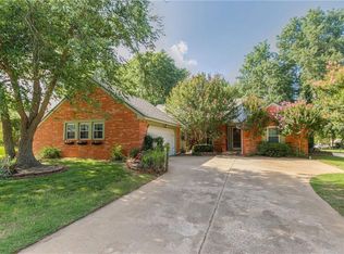 3121 Eagle Crest Rd, Edmond, OK 73013