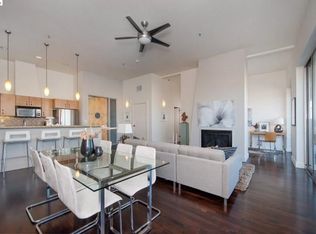 201 4th St APT 604, Oakland, CA 94607