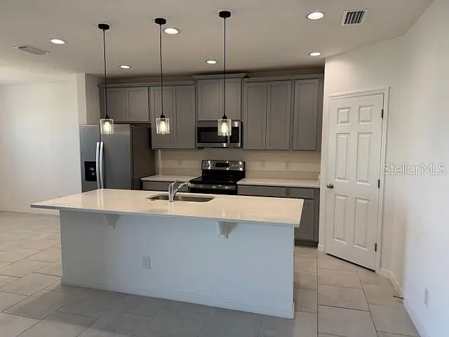 3649 Yarian Dr — Photo 7