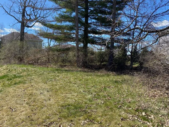 395 Kassander Way #96, Oregon, WI 53575