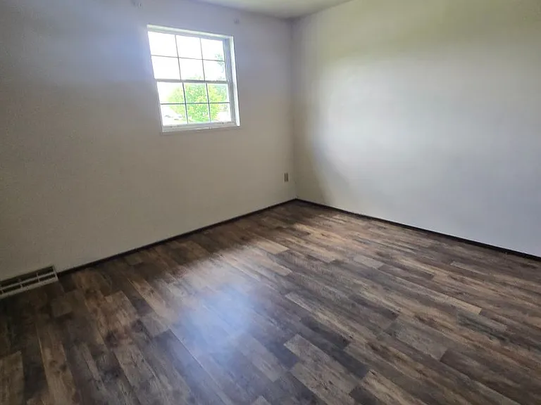 132 Parkridge — Photo 6