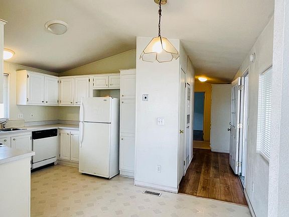 5th image of 661 Bonita Ave Space 51