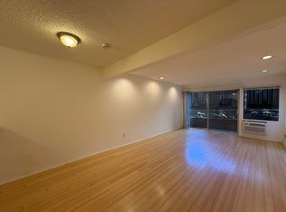 4208 Russell Ave #4, Los Angeles, CA 90027