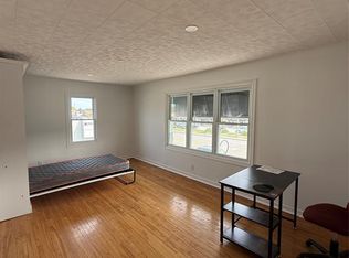 2783 Howard Ave, Windsor, ON N8X 3X8