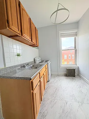 Rented by TorsX Inc | media 3