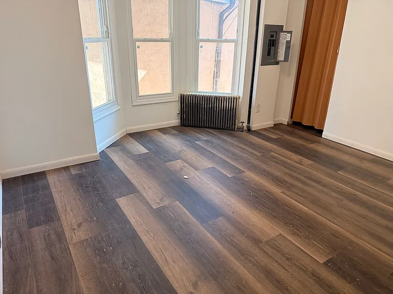 2023 Derry St #2 — Photo 4