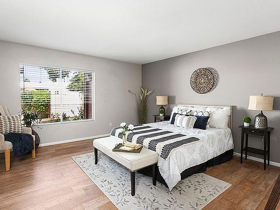 5th image of 6326 E Pinchot Ave