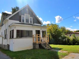 100 Vantine Avenue, Alburgh, VT 05440