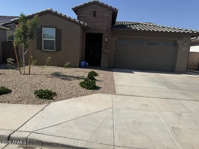 3180 E Ranchhand Dr — Photo 1
