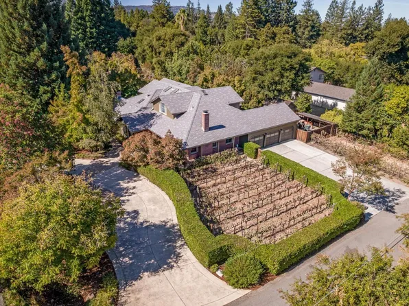 14725 Live Oak Ln, Saratoga, CA 95070