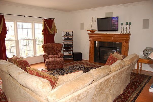 1st image of 4533 Hickory Lake Ct