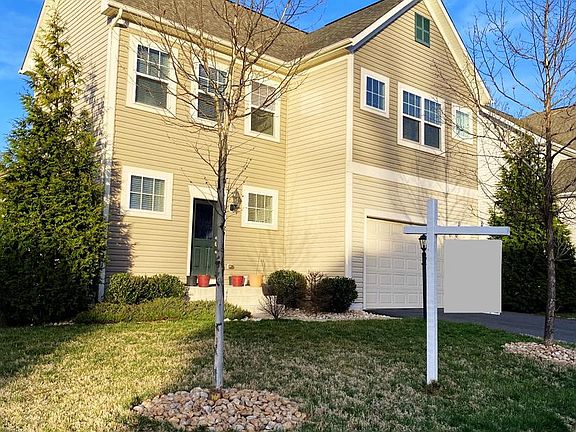 5th image of 12172 Aster Rd
