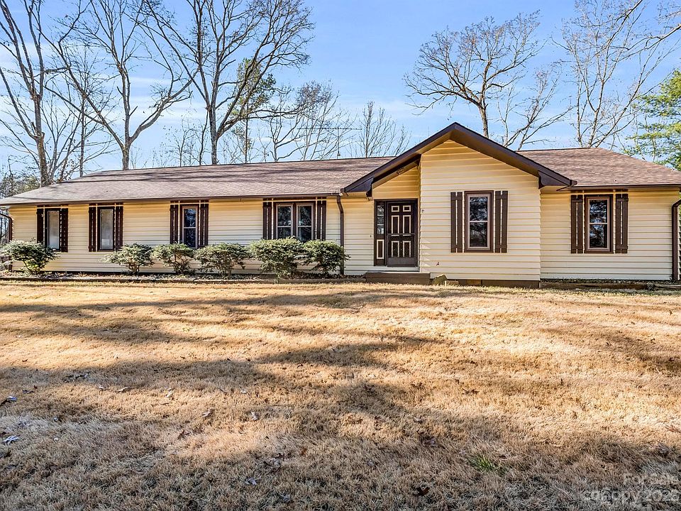 159 White Oak Ln, Tryon, NC 28782 Zillow