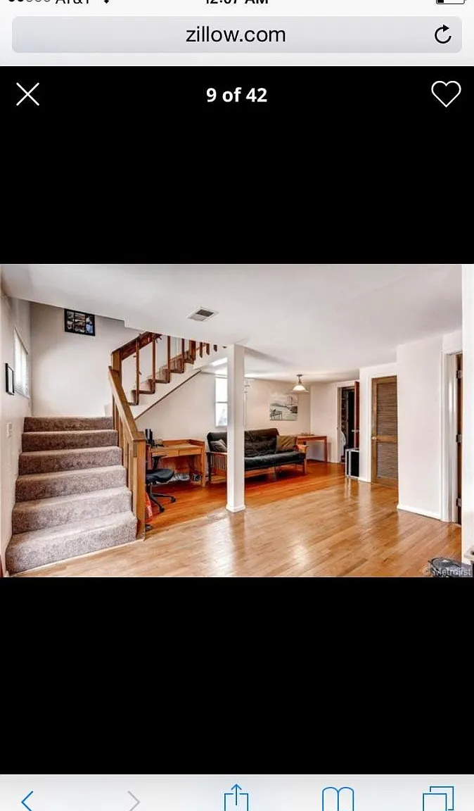 2568 River Drive — Photo 3