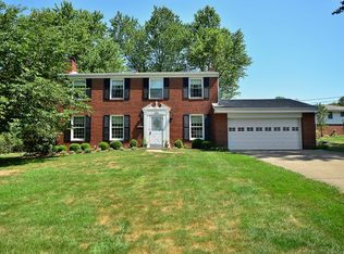 1121 Sky Ridge Dr, Pittsburgh, PA 15241