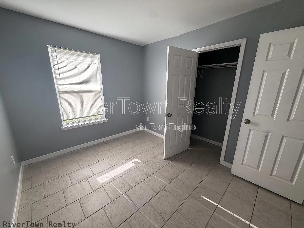 3 bed, 1.0 bath, 1184 sqft, $1,195 — Photo 4