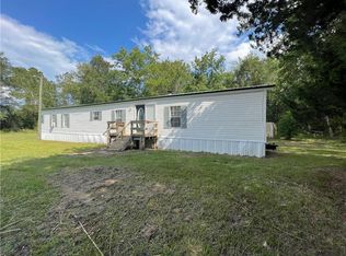 61 Gibson Cir, Hortense, GA 31543