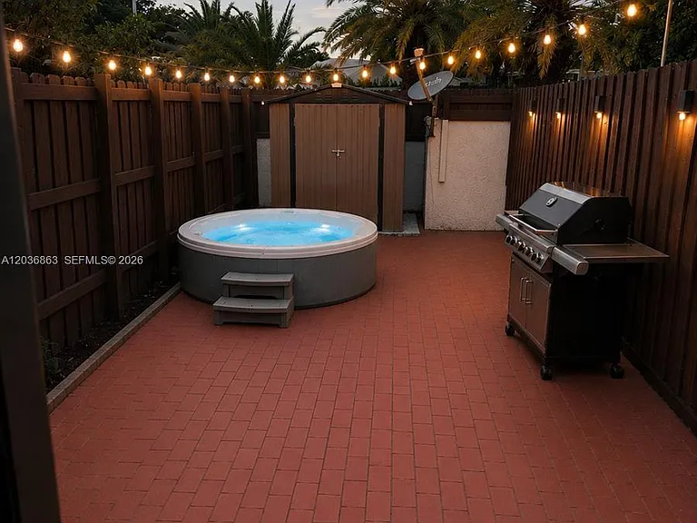 13335 SW 57th Ter #8-3 — Photo 23