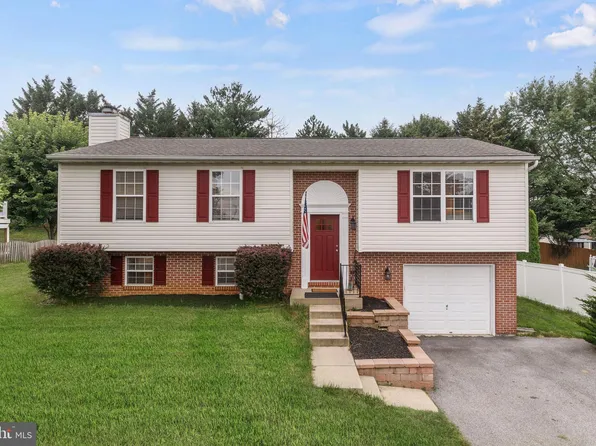 350 Buck Cash Dr, Westminster, MD 21158