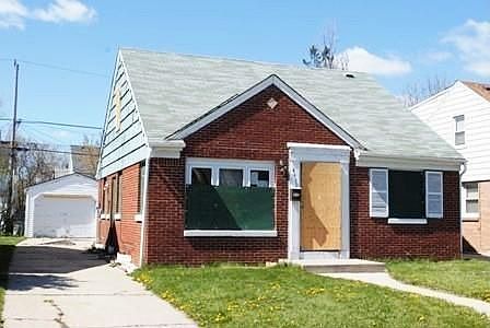1st image of 4439 N Teutonia Ave