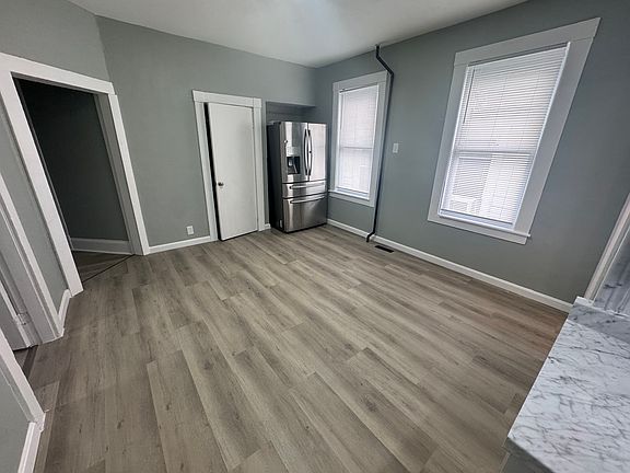 4th image of 60-62 W 4th St