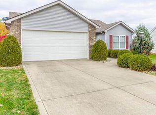 1114 Thornwillow Ct, Huntertown, IN 46748