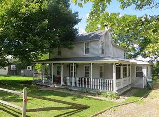 6322 Tuscarawas Rd, Industry, PA 15052