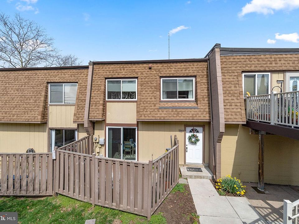 1st image of 3903 Manzanita Pl #D