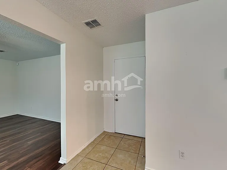 1227 Scarlet Sage Pkwy — Photo 13