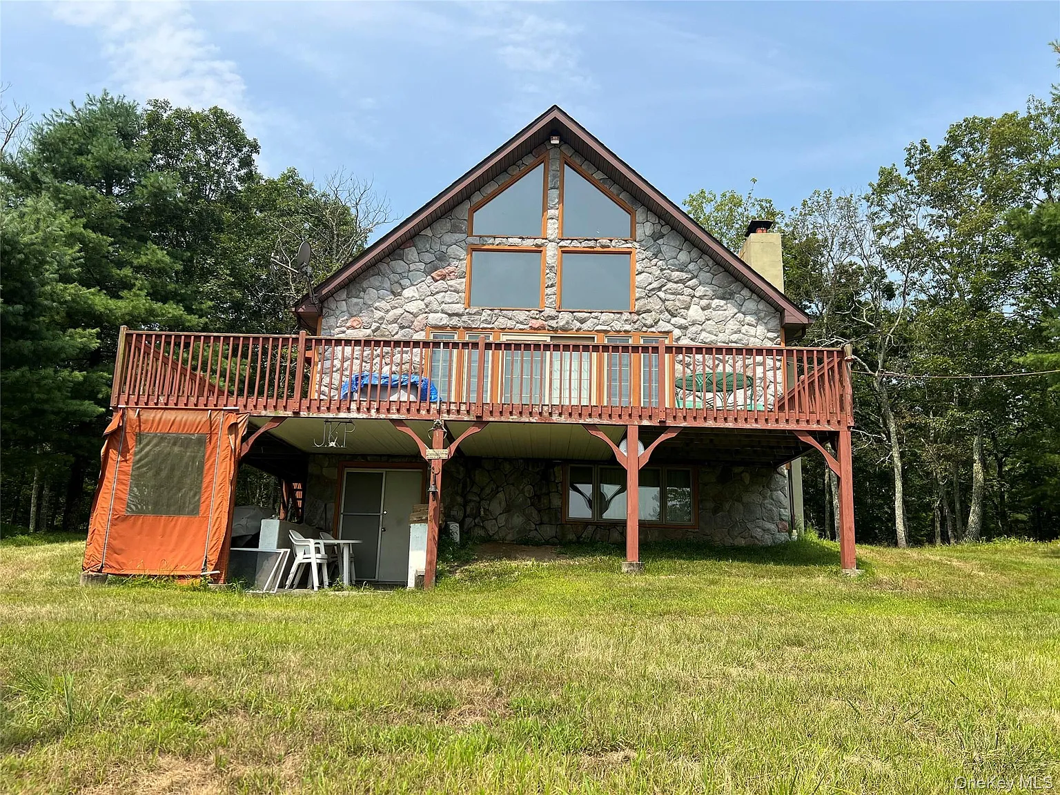 125 Woods Road photo 1