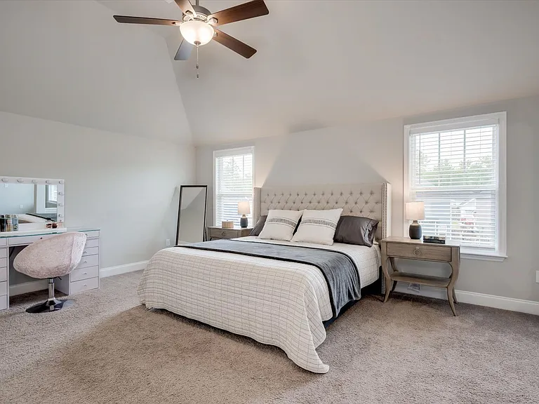 707 Navan Ln — Photo 20