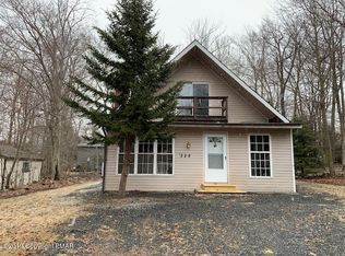 3507 Peak Dr, Tobyhanna, PA
