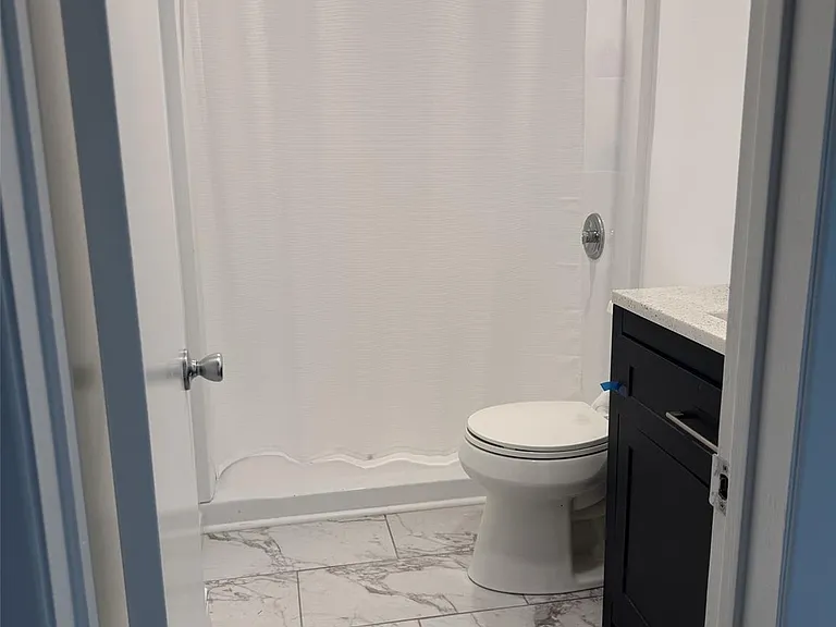 18 White Gate Dr #K — Photo 8