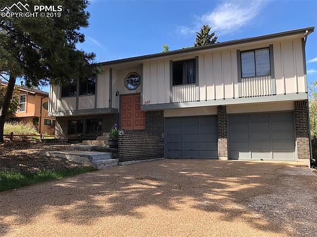 2nd image of 3167 Squaw Valley Dr