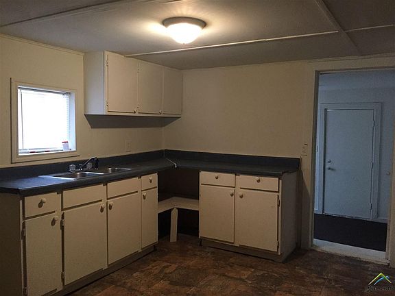 3rd image of 758 County Road 3243