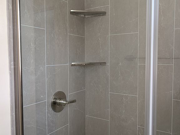 5th image of 14872 Rutland Cir