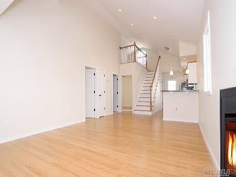 5th image of 111 Wilson Ave