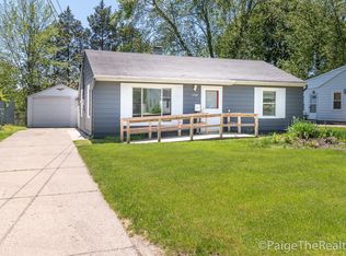 1728 Mason St NE, Grand Rapids, MI 49503