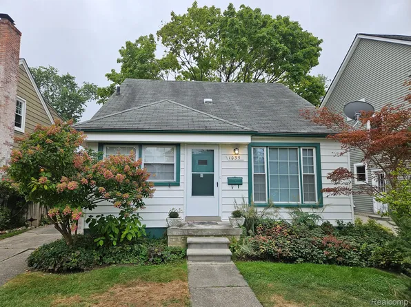 1035 Oxford Rd, Berkley, MI 48072
