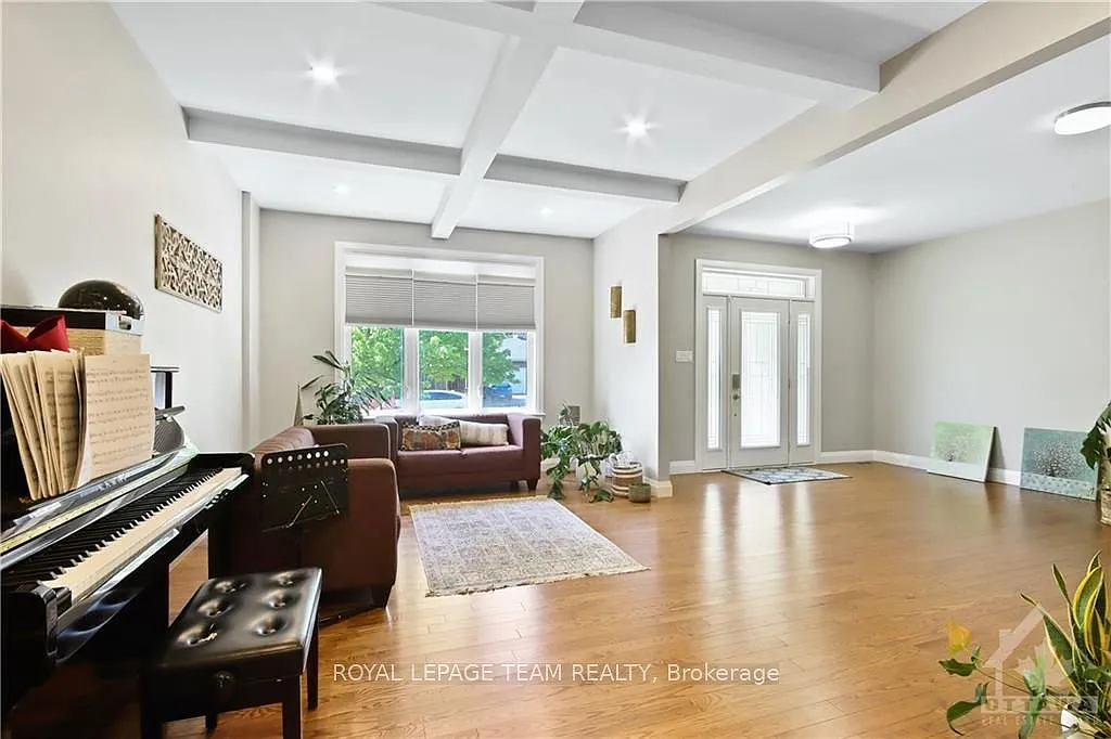 6 bed, $6,000 — Photo 4
