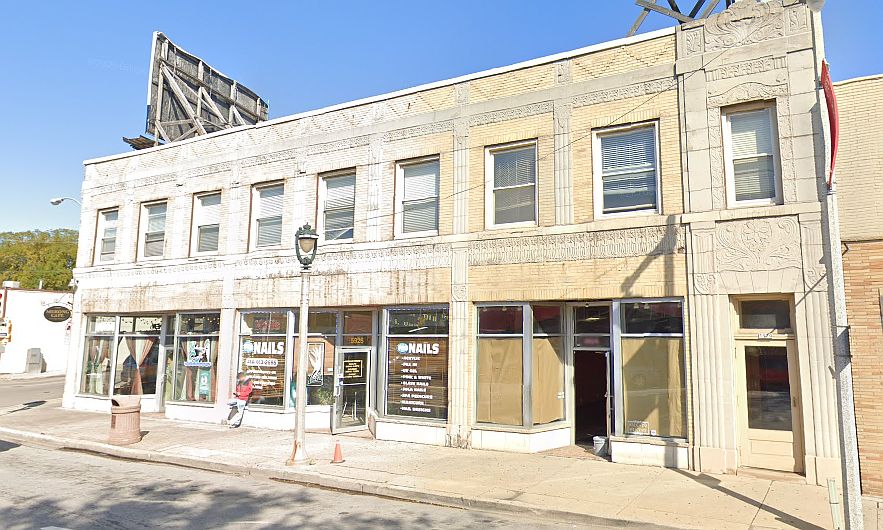 1st image of 5920-30 W North Ave #4