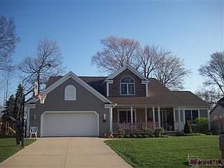 2nd image of 2863 Brookfield Dr