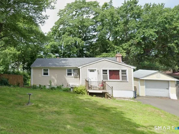 86 Crest Avenue, East Haven, CT 06513