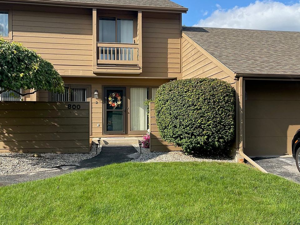 1st image of 800 Fairlane Ct