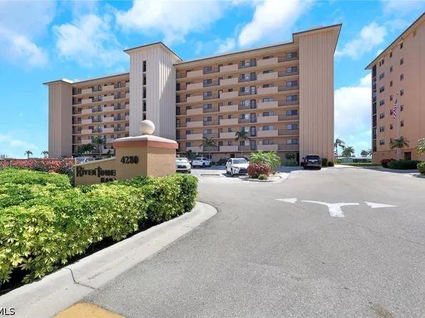 4280 SE 20th Pl APT 402, Cape Coral, FL 33904