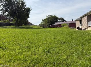 145 Mahan Rd, Weirton, WV 26062