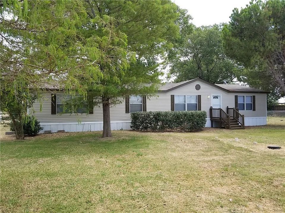 1st image of 4008 Applewood Ct