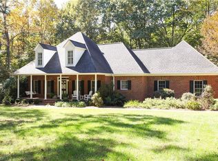 8006 White Ash Ct, Oak Ridge, NC 27310