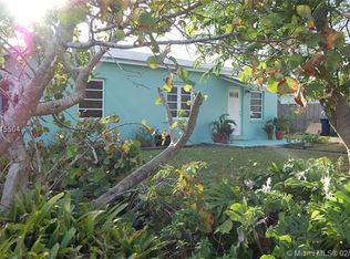 14590 Jackson St, Miami, FL 33176